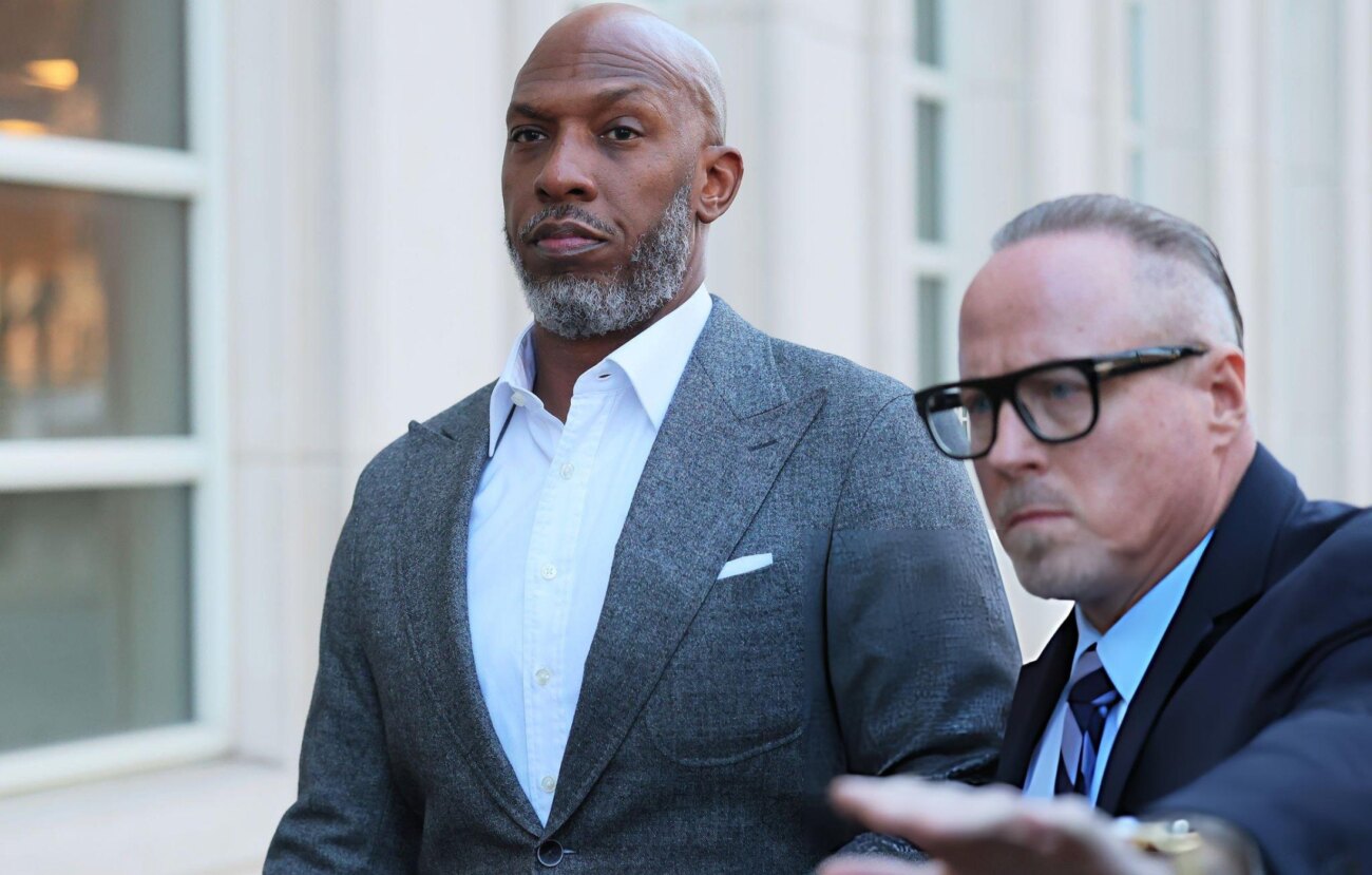 Entrenador de los Trail Blazers niega cargos por trama de apuestas vinculada a la mafia