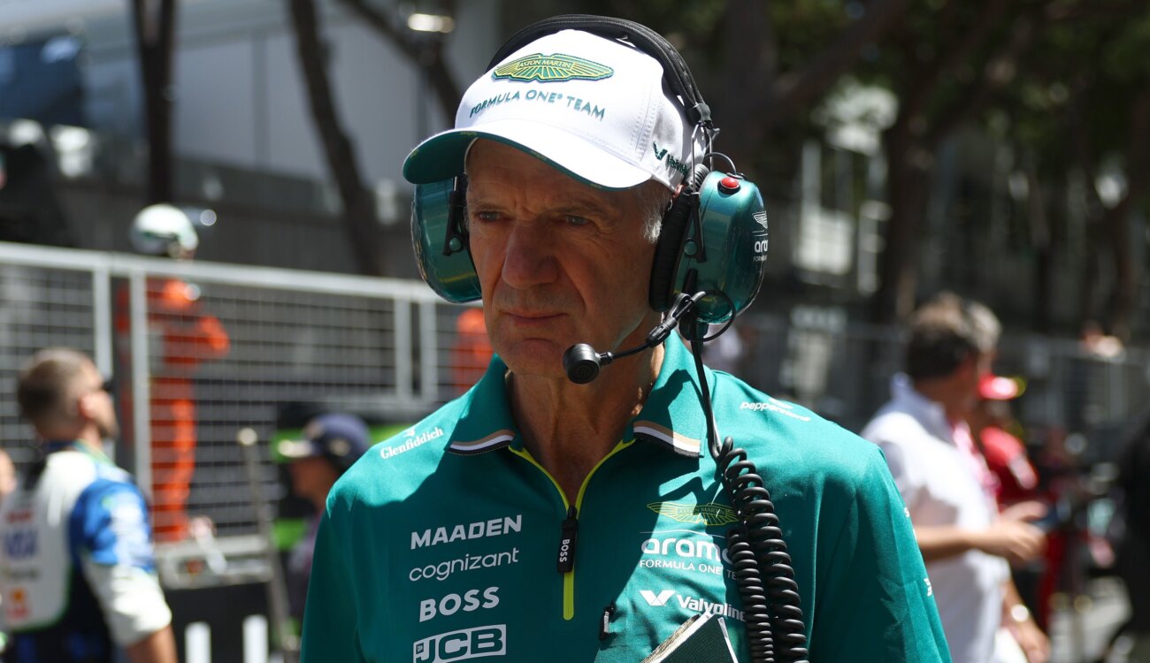 Adrian Newey gana poder en Aston Martin para 2026