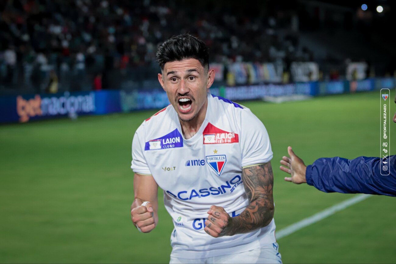 "Zorrito" Bareiro anota por quinto partido al hilo y mantiene vivo a Fortaleza