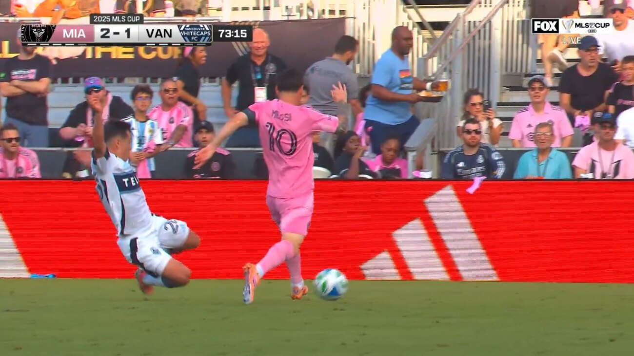 ¡Capítulo 100! Andrés Cubas le hizo sentir el rigor a Messi