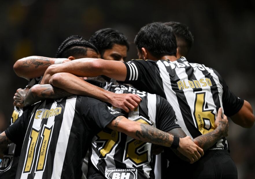 Junior Alonso despide la temporada 2025 con un gol y su futuro en el limbo