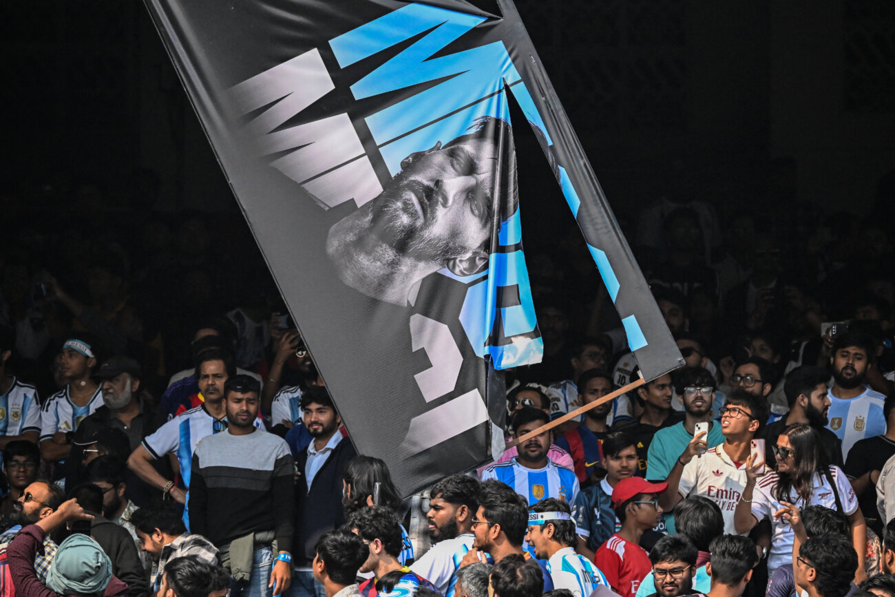 La visita de Messi a un estadio en Calcuta concluye con disturbios