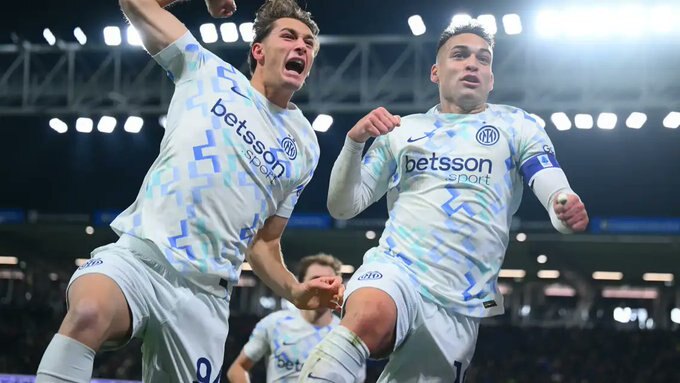 Lautaro Martínez mantiene líder al Inter, AC Milan y Nápoli siguen al acecho