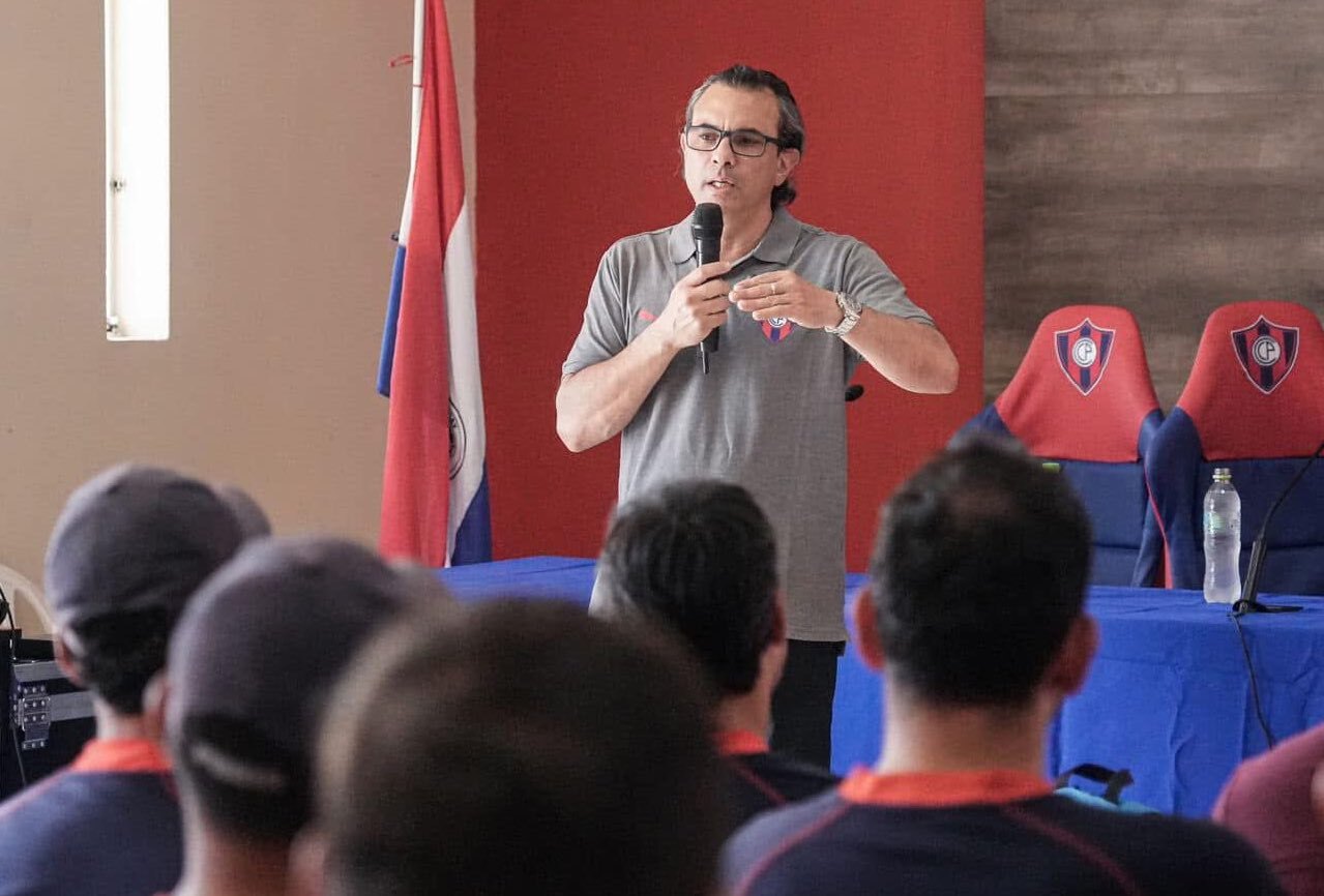 Anselmi renunció a las Divisiones Formativas de Cerro Porteño y explicó las razones