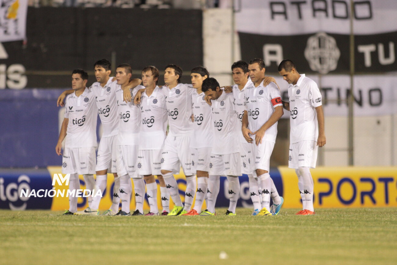 Exfutbolista de Olimpia sufre violento atentado