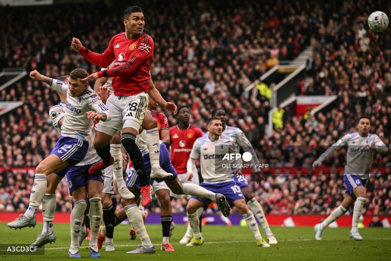 Manchester United se asienta en el podio de la Premier League luego de derrotar al Aston Villa