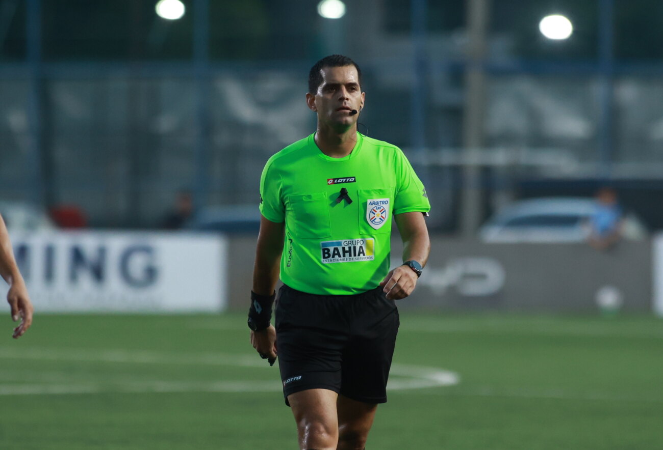 El árbitro elegido para el partido de regularización entre Guaraní y 2 de Mayo