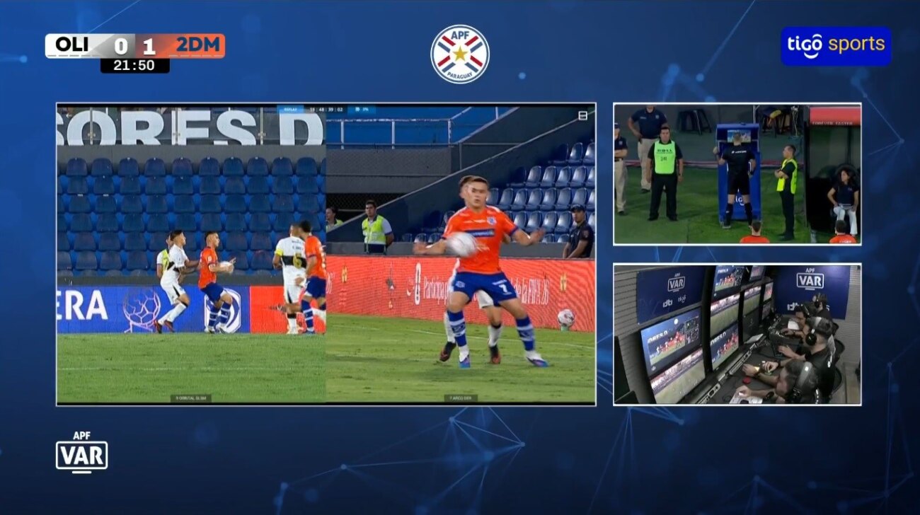 Elías Alfonso negó que haya sido mano y disparó contra el arbitraje