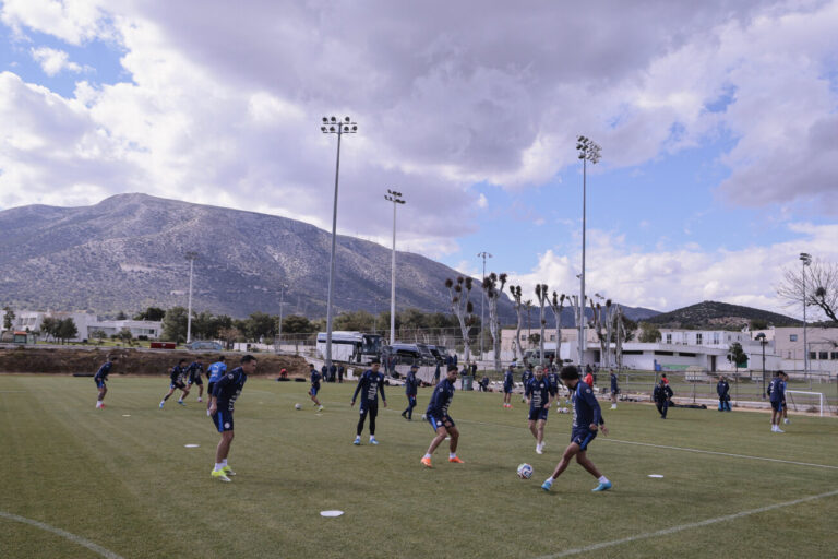 El once que va perfilando Gustavo Alfaro para enfrentar a Marruecos