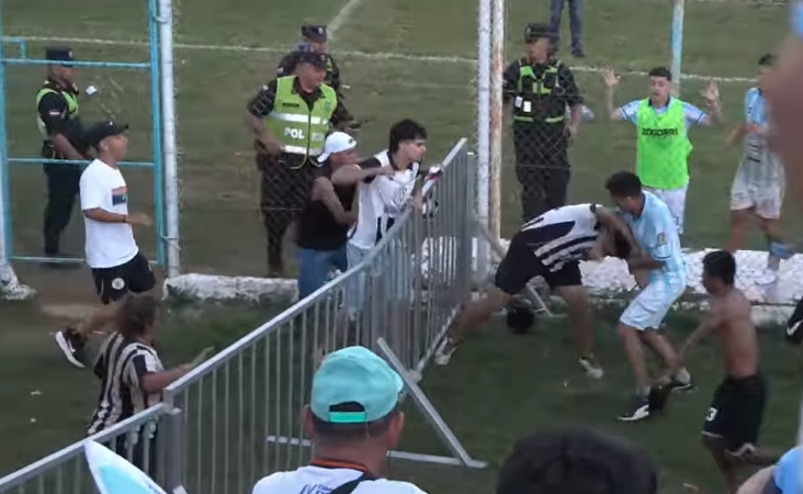Batalla campal opaca la fiesta del fútbol en el clásico guarambareño