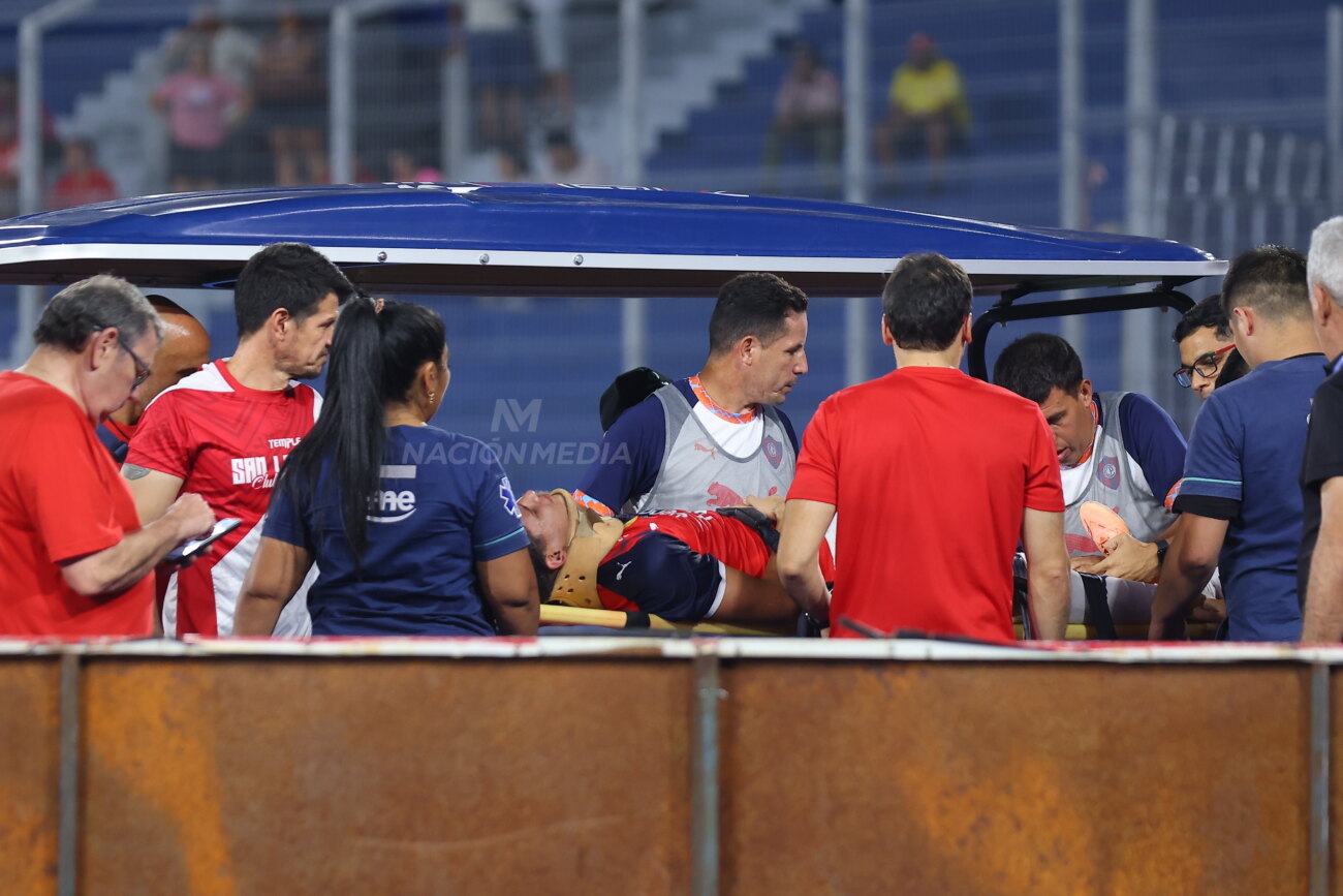 Cerro Porteño actualiza el estado de Josué Servín luego de su preocupante golpe