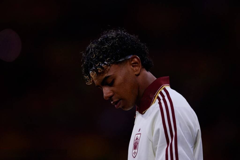 Lamine Yamal condena cánticos "antimusulmanes" en España-Egipto