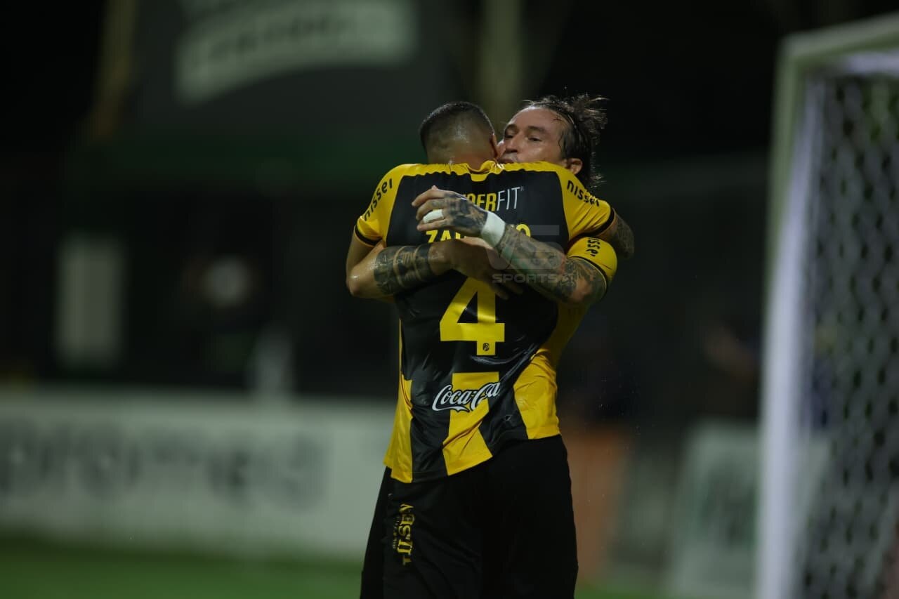 Guaraní vuelve a sonreír y Rubio Ñu se estanca en la zona roja