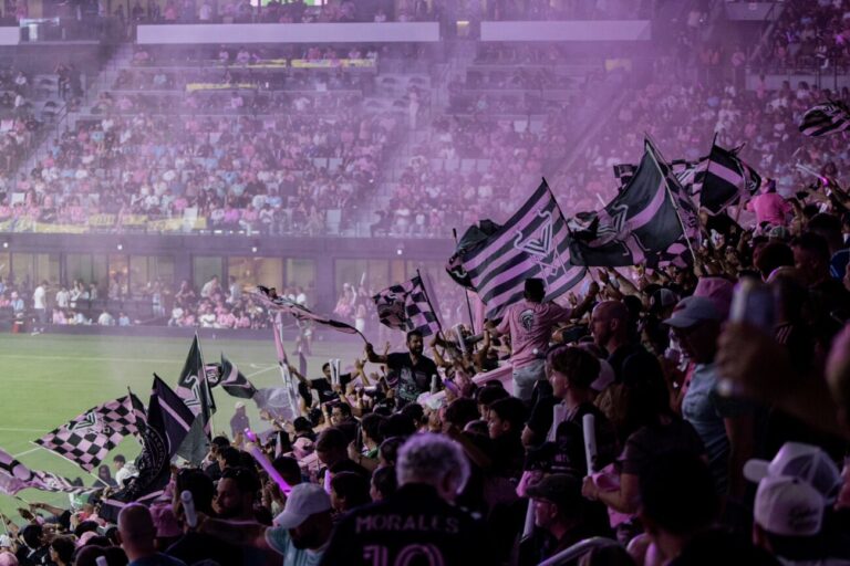 Con goles de Messi y Suárez, Inter Miami empata en el estreno de su nuevo estadio