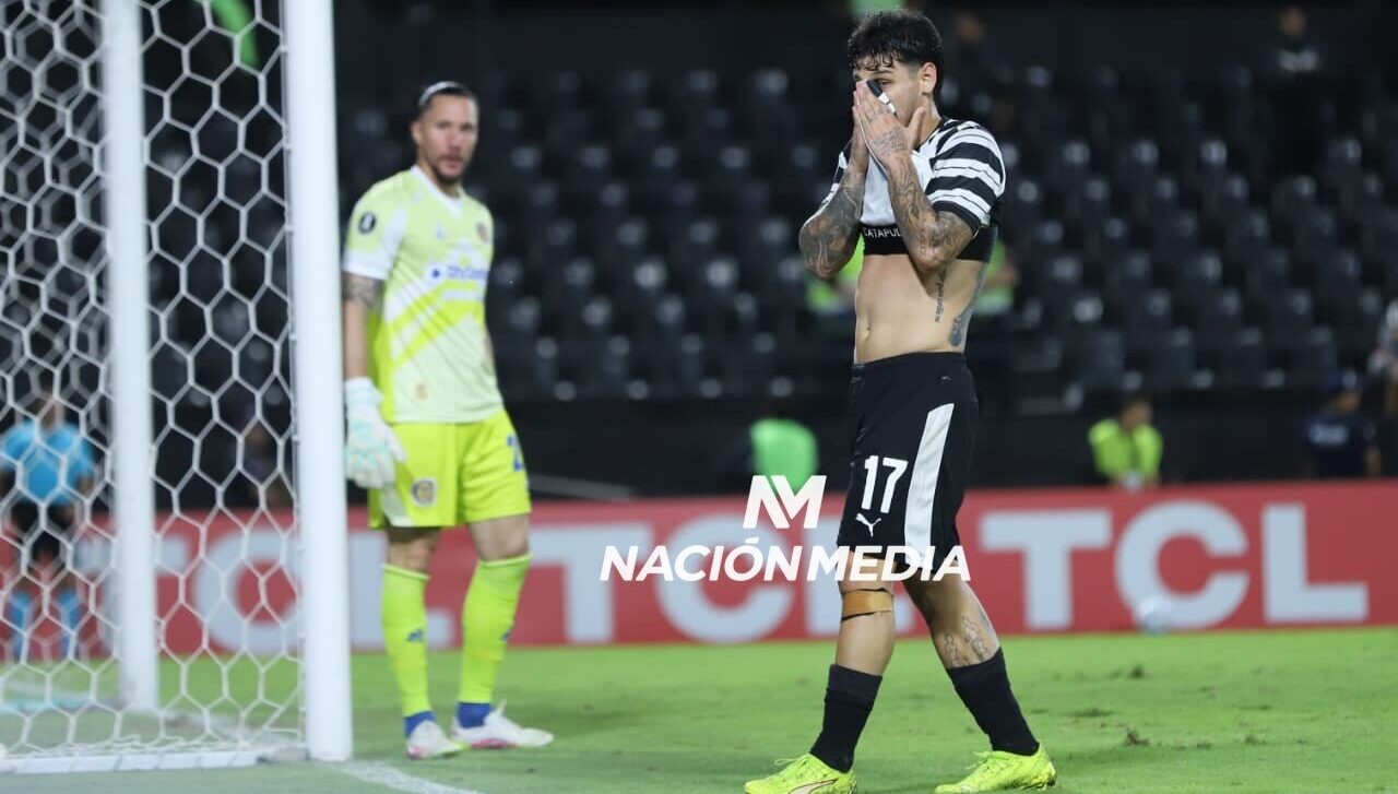 Libertad volvió a perder y no levanta cabeza en la Copa