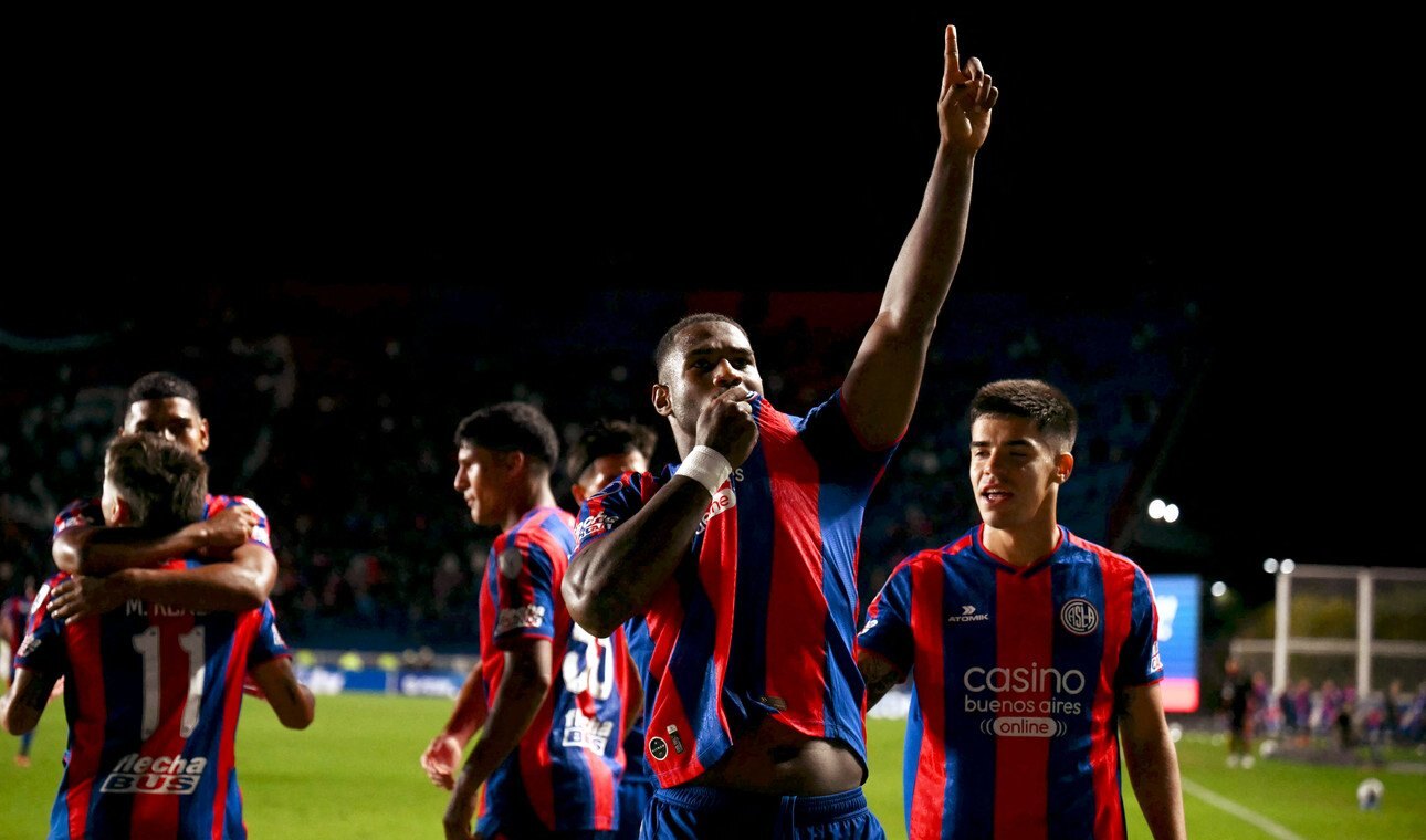 San Lorenzo pasa a liderar el grupo de Recoleta