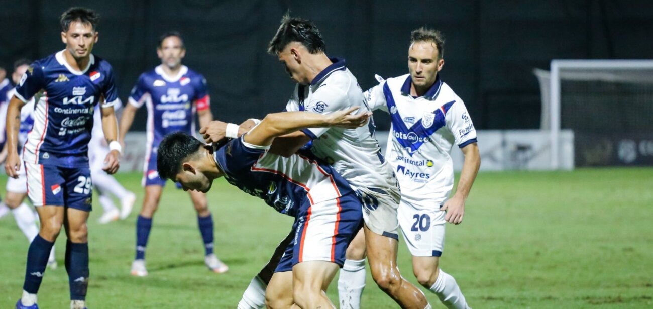 Ameliano y Nacional empatan en un terreno complicado