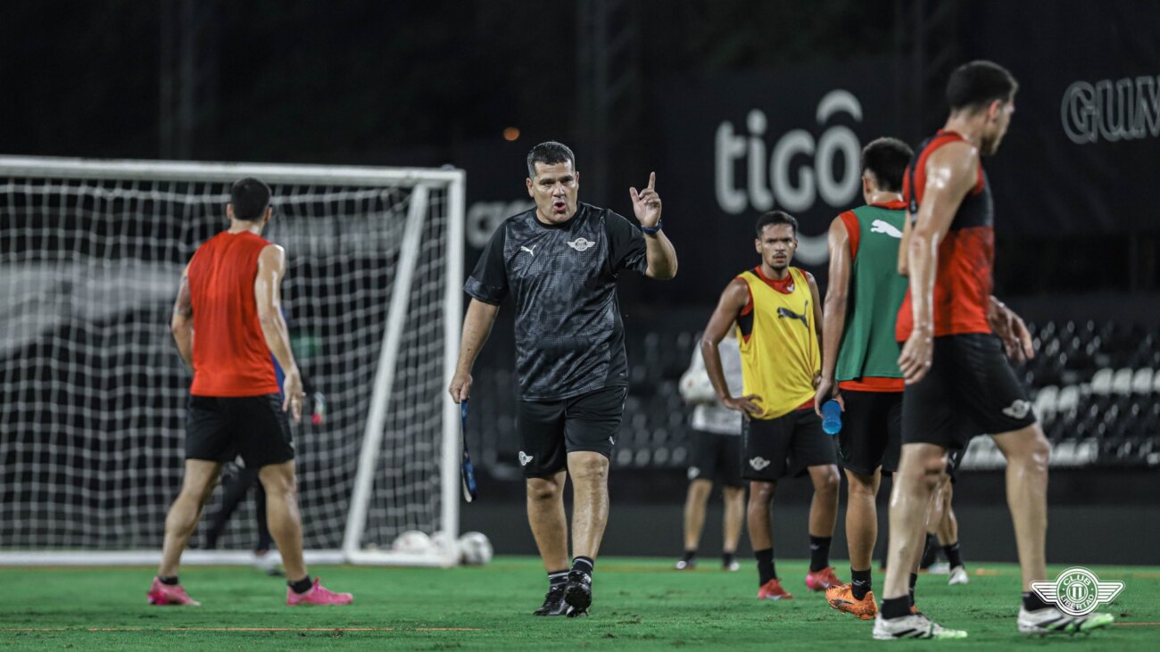 ¡Arrancó la era Juan "Mágico" Samudio en Libertad!