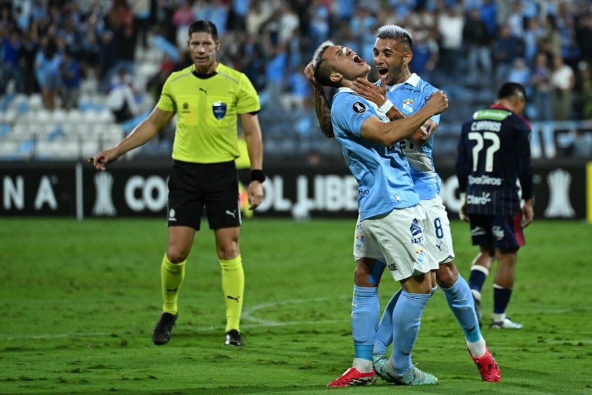 Sporting Cristal pasa a liderar el grupo de Cerro Porteño