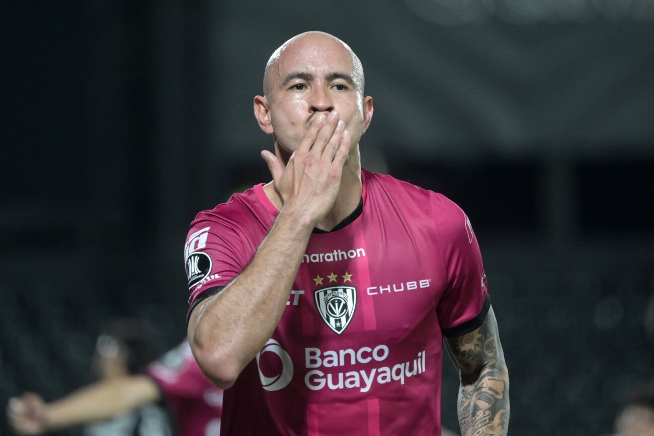 Carlos González hizo algo que muy pocos paraguayos lograron en la Copa Libertadores