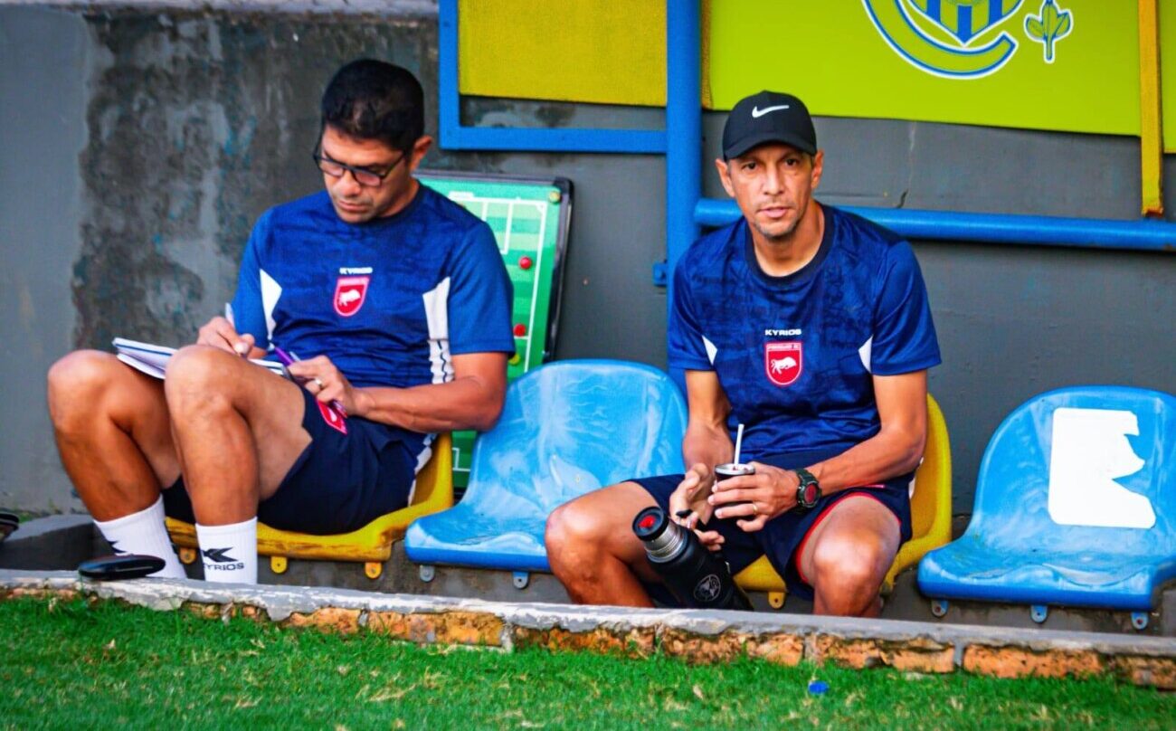 Se acabó la aventura de Enrique "Rambert" Vera en Paraguarí FC