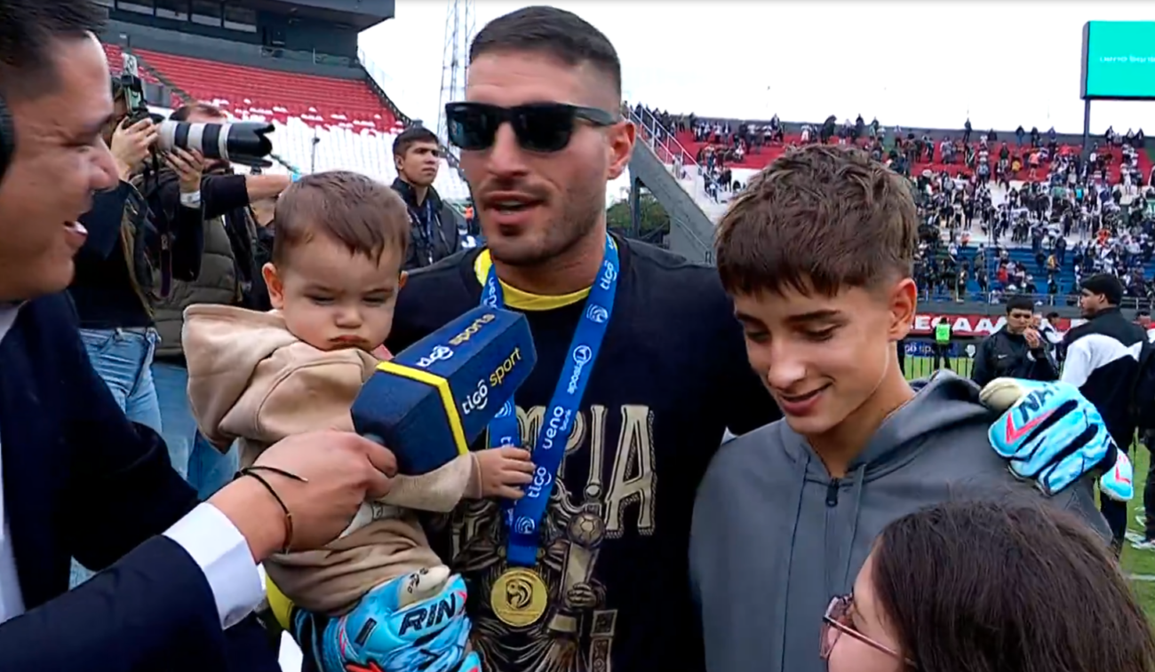 Gastón Olveira, un campeón que se fortalece en la familia