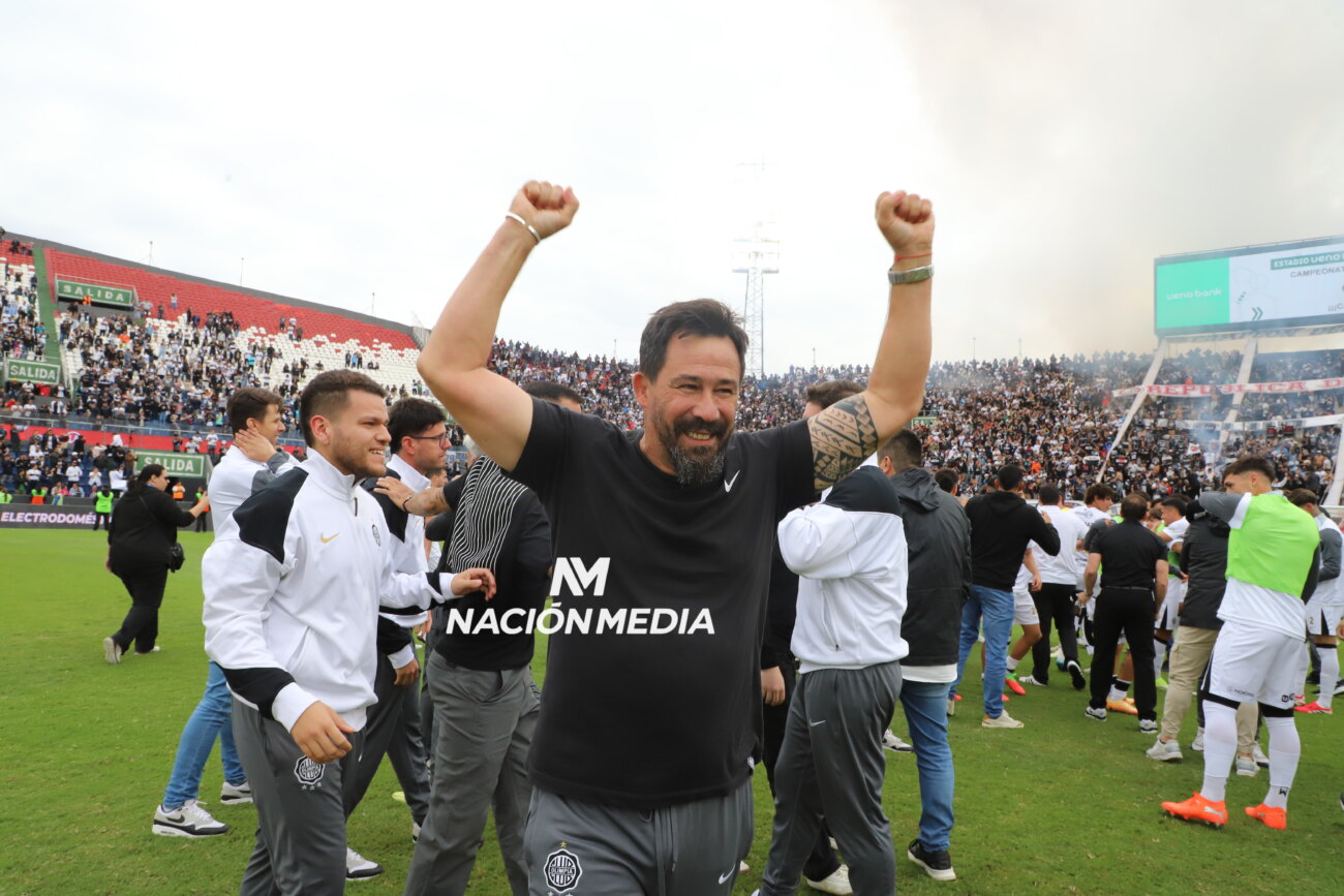 Los entrenadores argentinos campeones con Olimpia