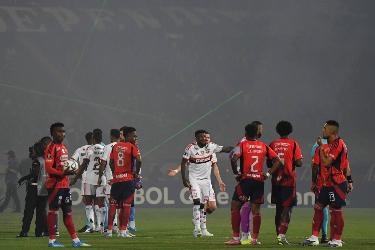 Conmebol cancela el partido Medellín-Flamengo por disturbios
