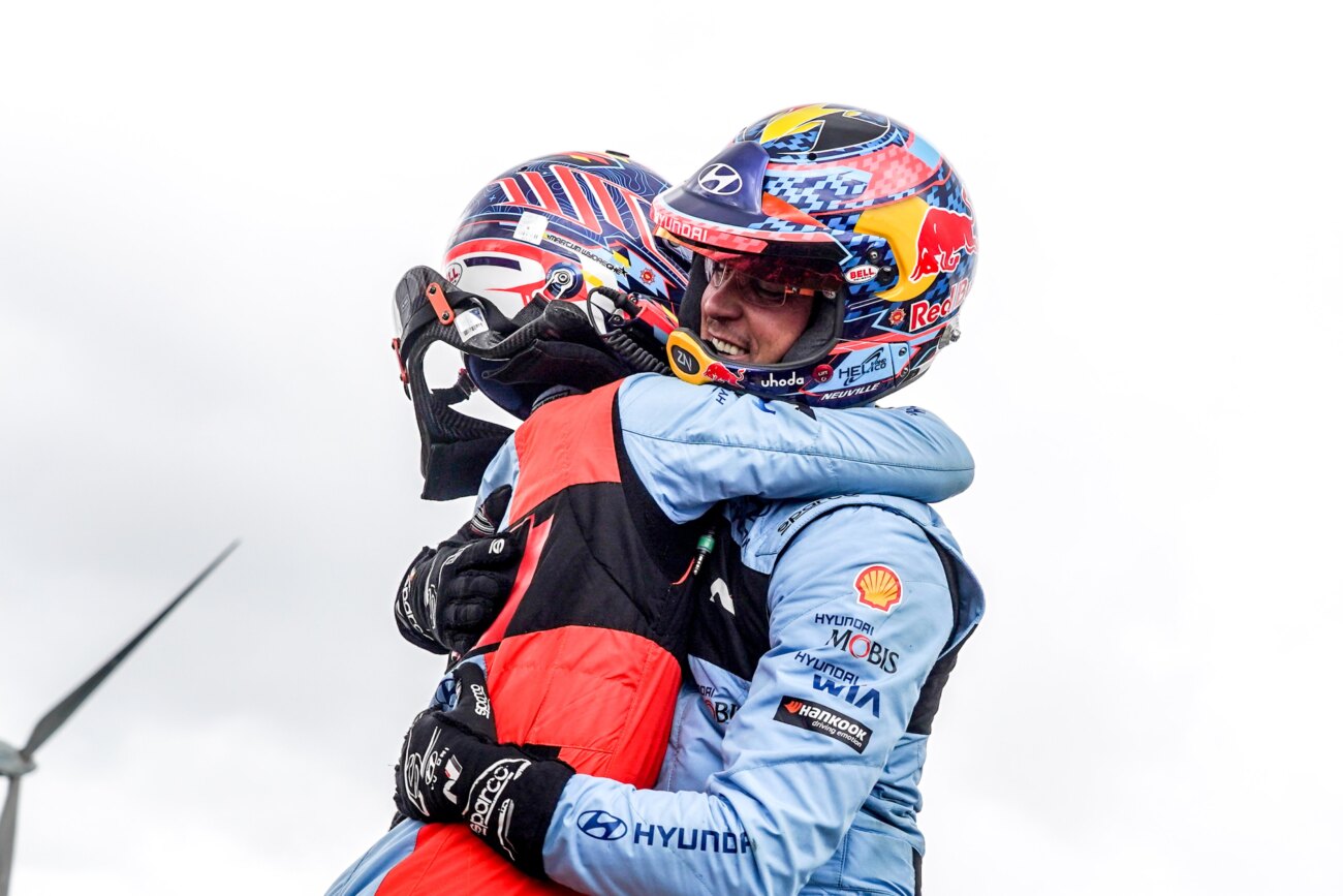 Thierry Neuville logra en un rally de locos en Portugal su primera victoria del Mundial 2026