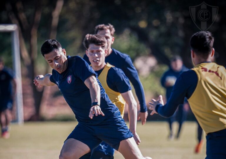 Blas Riveros destacó la pretemporada y se refirió a los nuevos